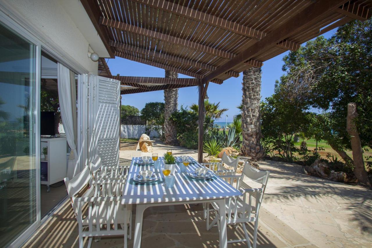 Napa Beachfront Villa Айя-Напа Экстерьер фото